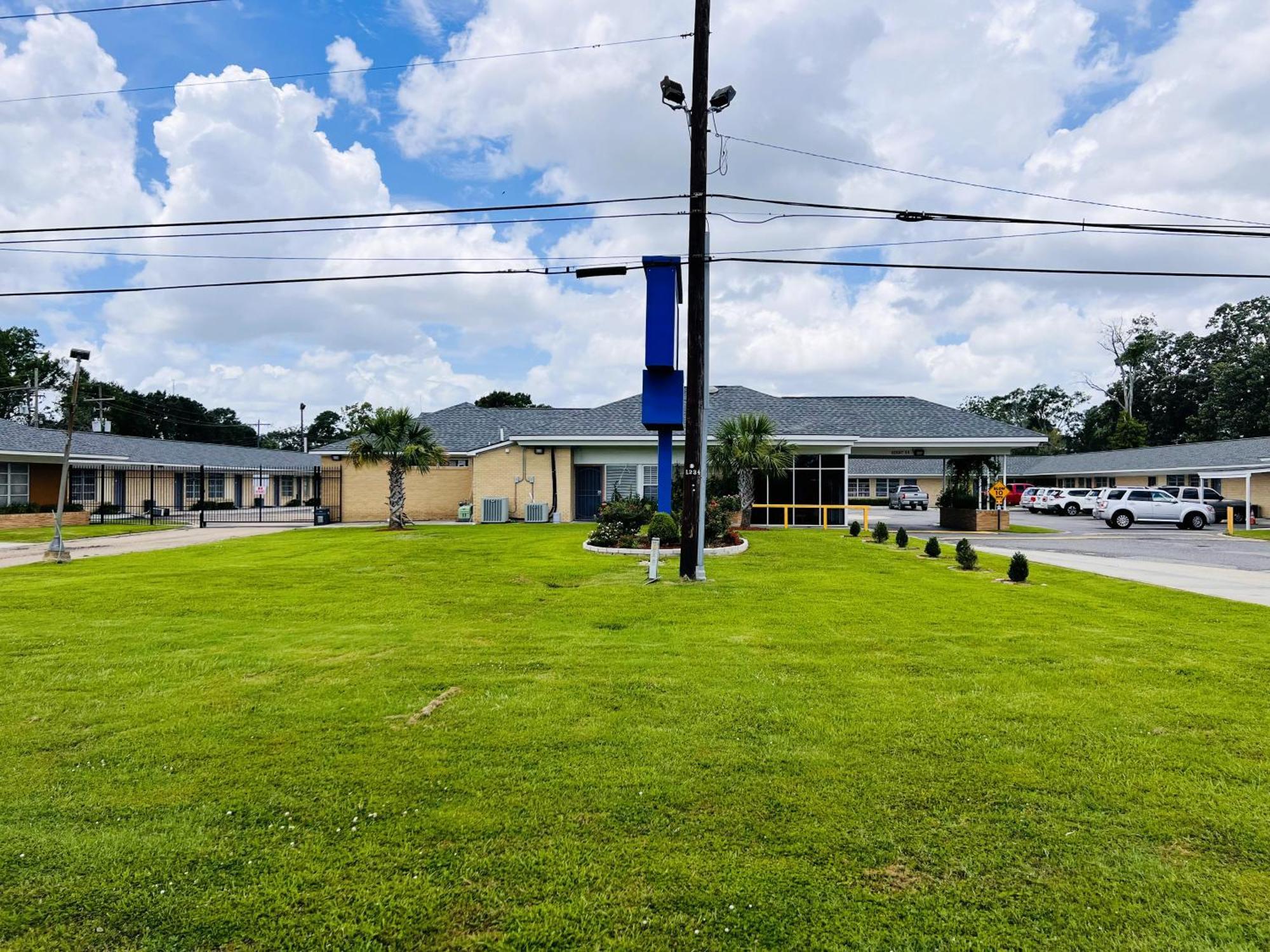 The Shades Motel バトンルージュ エクステリア 写真