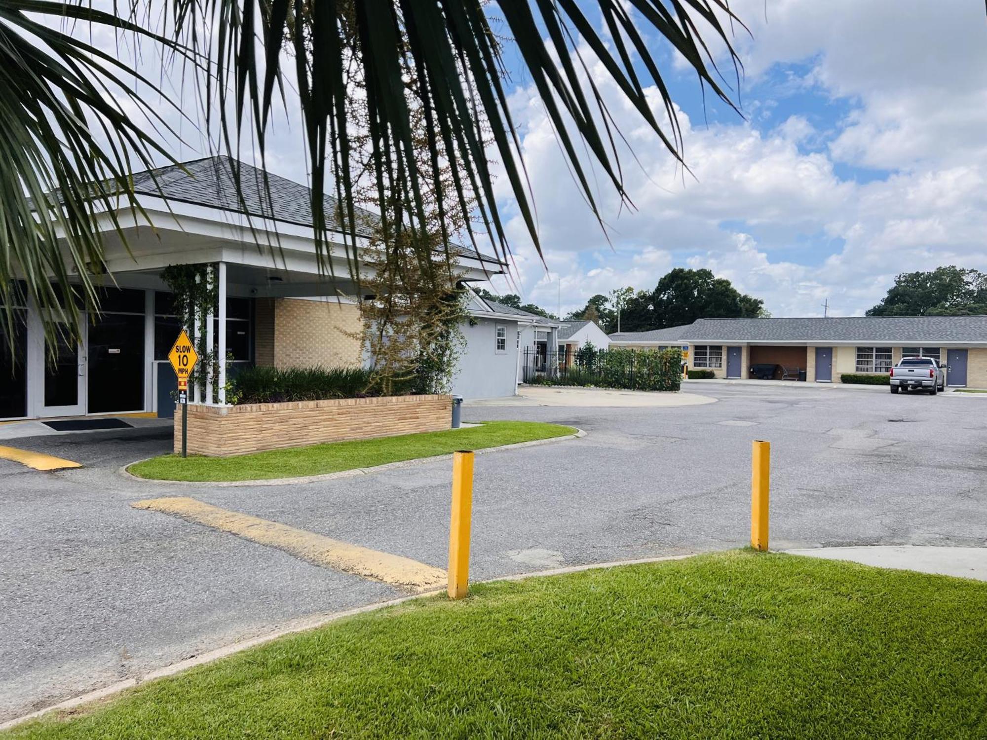 The Shades Motel バトンルージュ エクステリア 写真